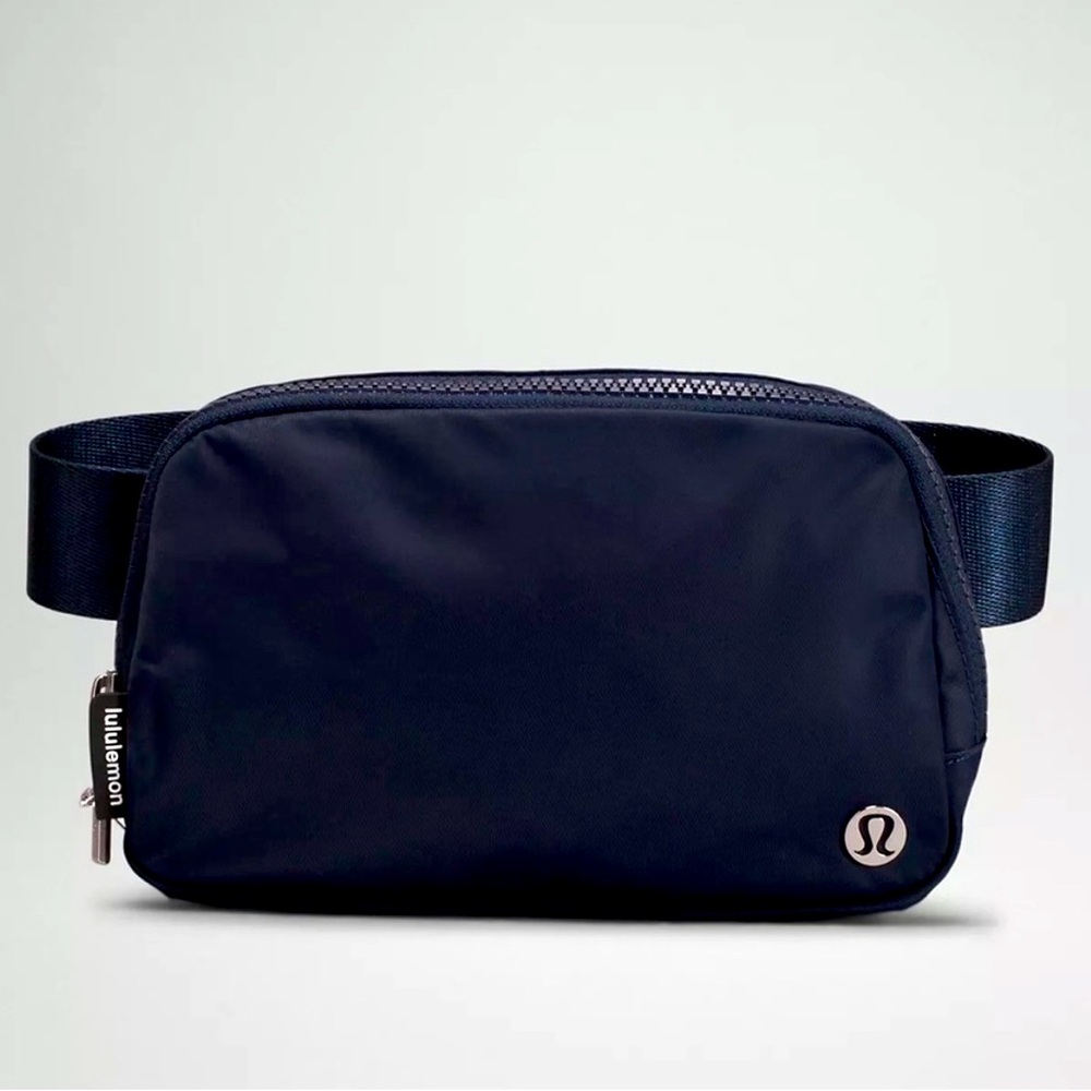 Lululemon Everywhere Belt Bag 1L Fanny Pack Crossbody - Picture 4 of 4